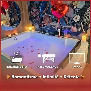 suite-passion-jacuzzi-spa-table-de-massage-1-chambre.hotels-rhonealpes.com/
